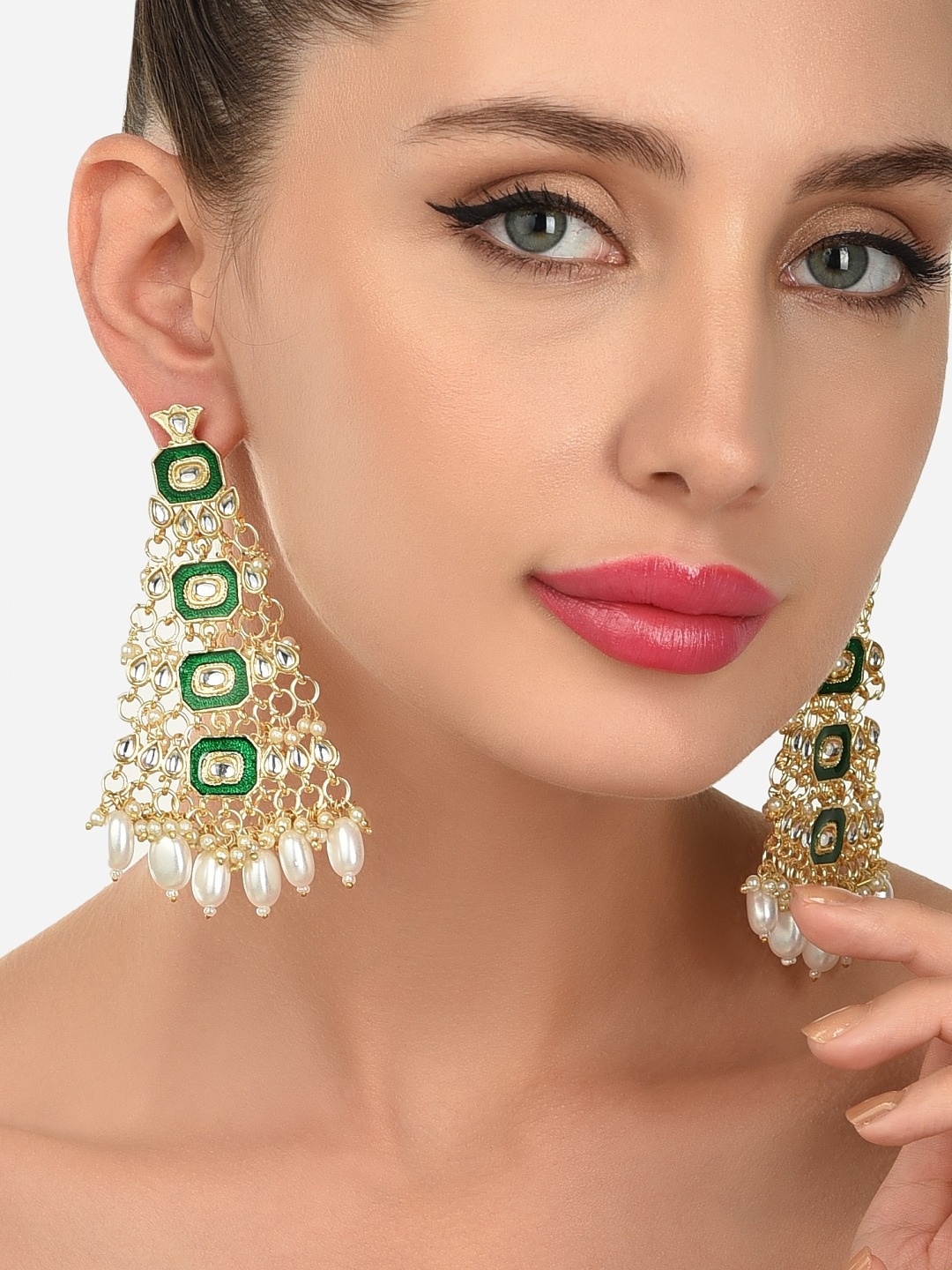 

Zaveri Pearls Green Teardrop Shaped Drop Earrings