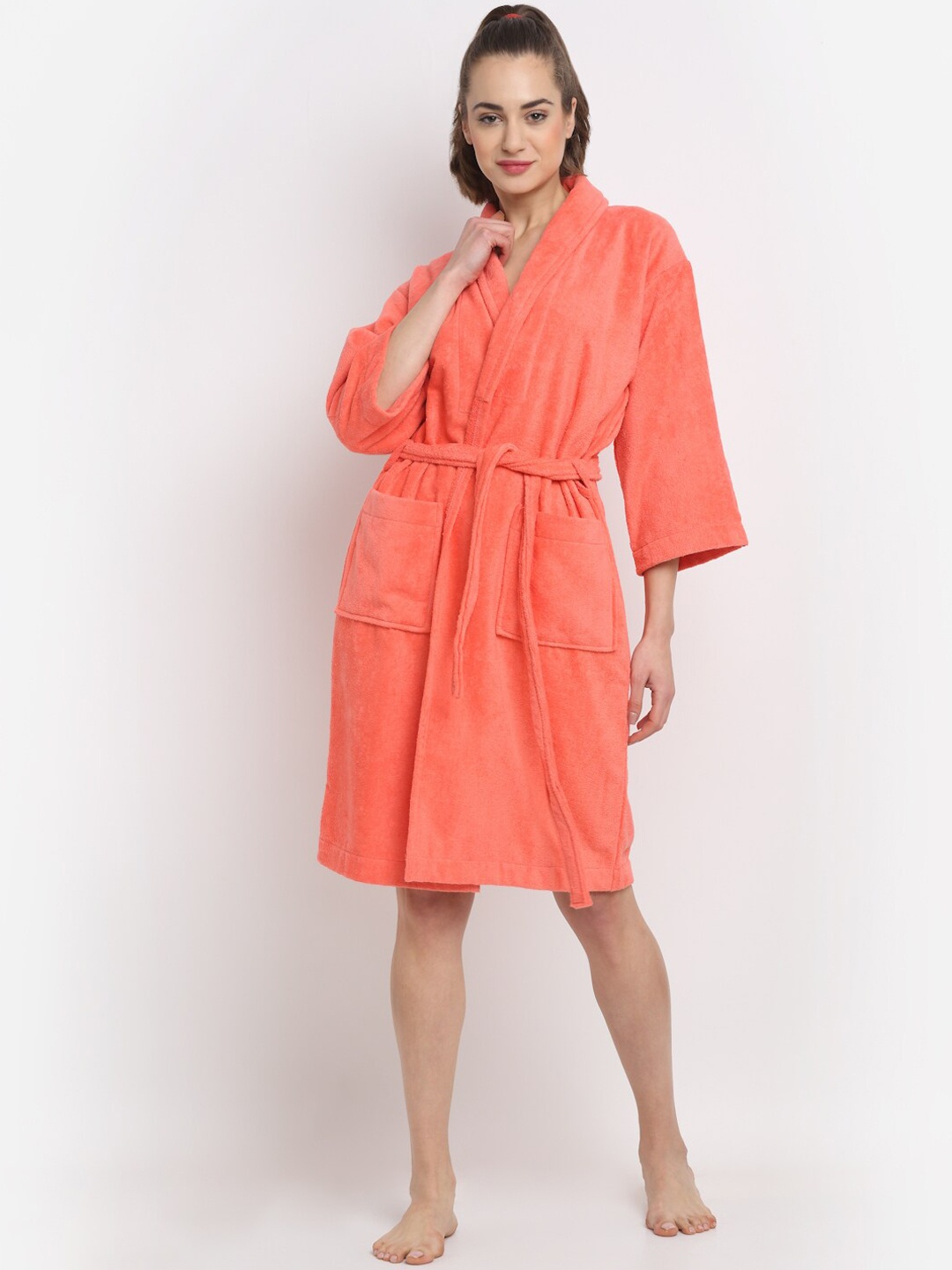 

Creeva Coral Peach Solid Bathrobe