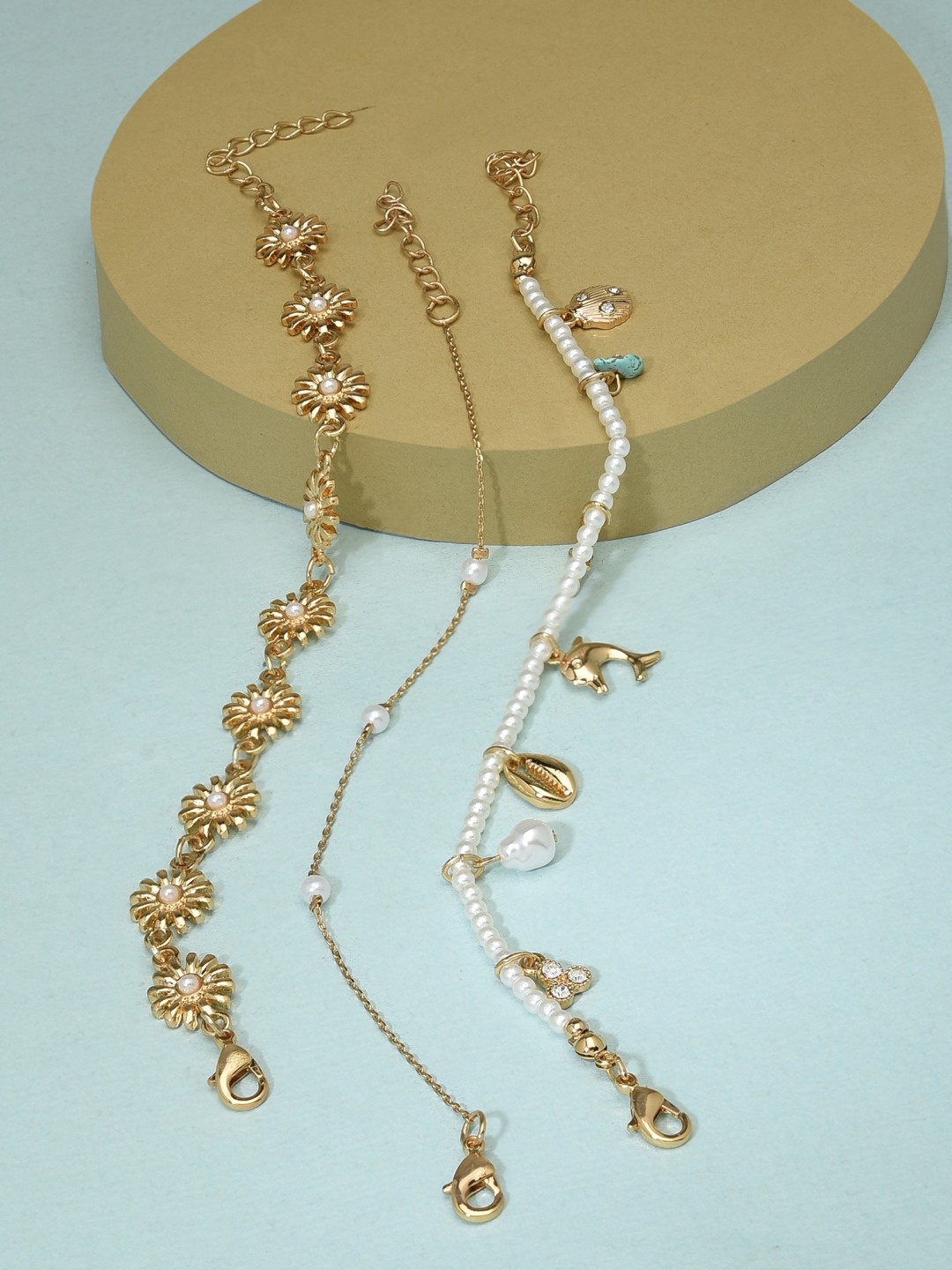 AMI Women Set of 3 Gold-Toned Gold-Plated Charm Bracelet