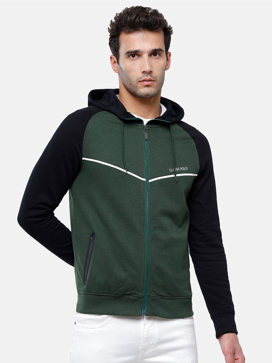 

Classic Polo Men Green & Black Hooded Pure Cotton Sweatshirt