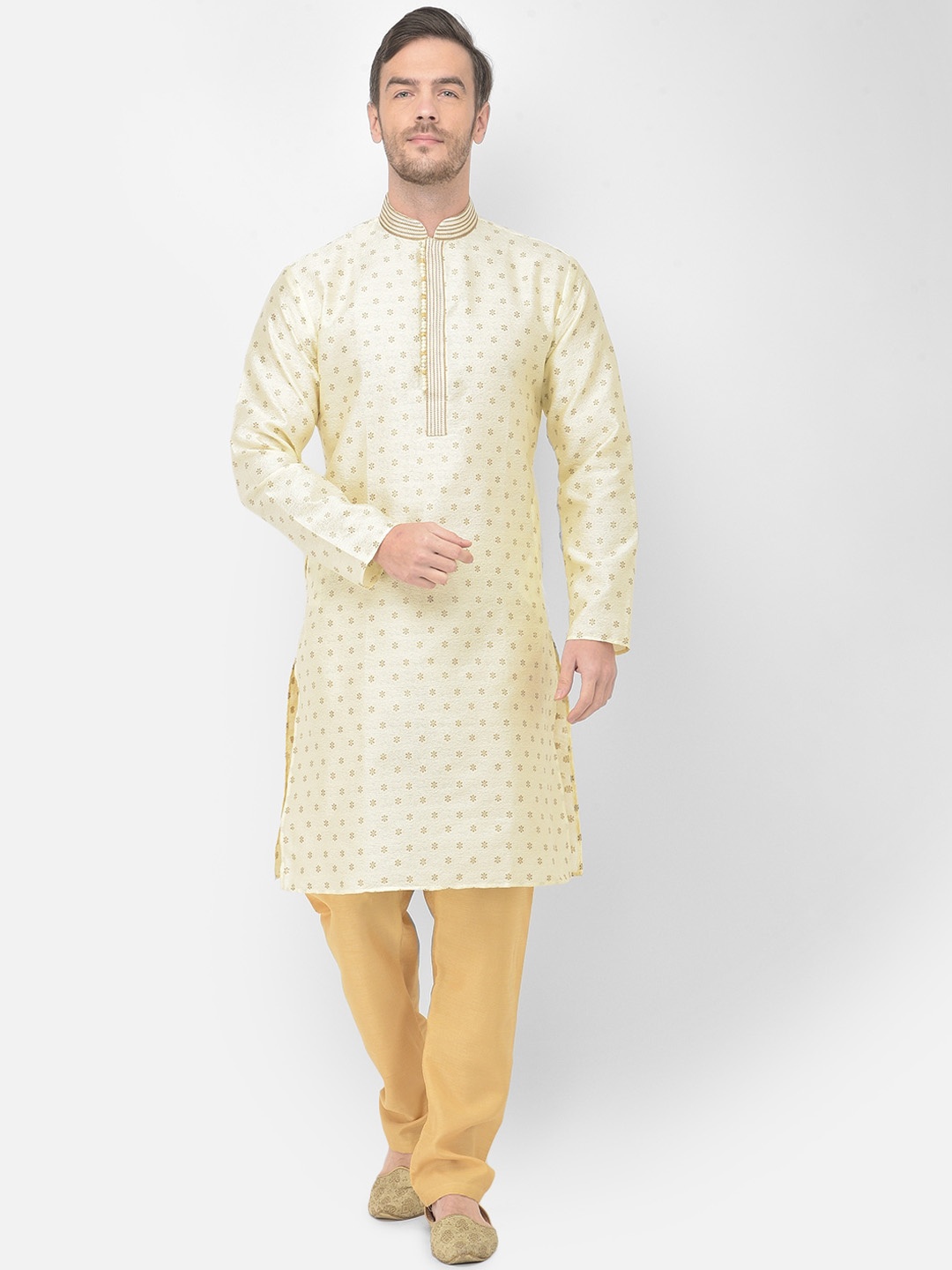 

SG LEMAN Men Cream-Coloured Raw Silk Kurta with Pyjamas