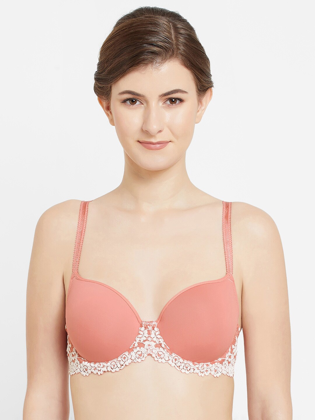 

Wacoal Pink & White Bra Underwired Lightly Padded