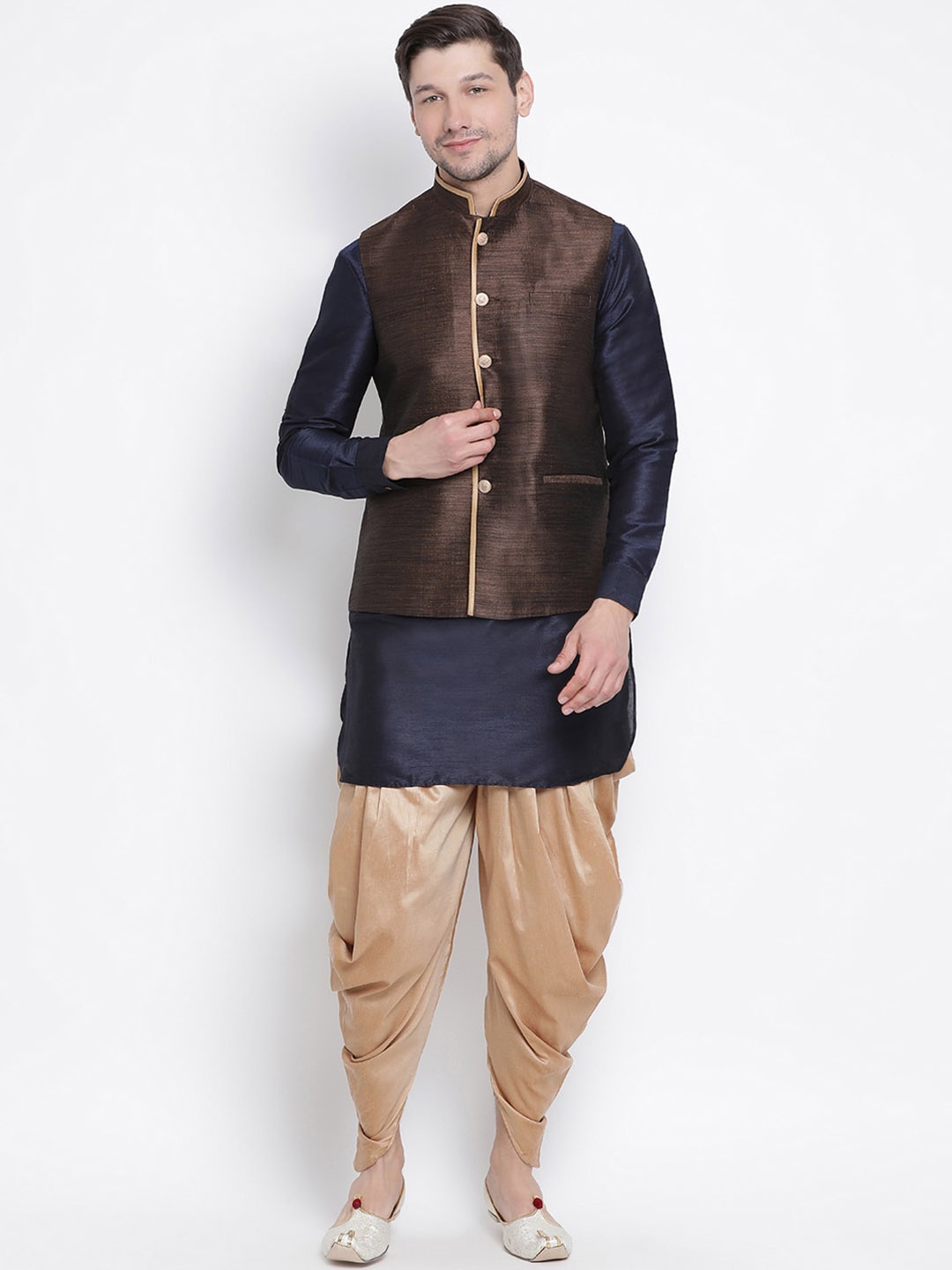 

VASTRAMAY Men Navy Blue Pathani Style Kurta with Cowl Dhoti & Nehru Jacket