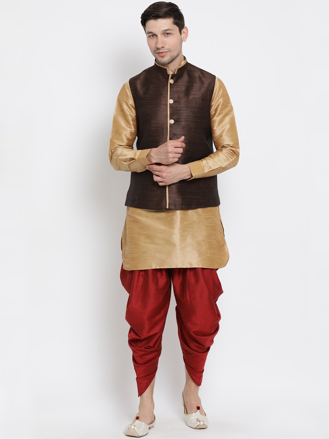 

VASTRAMAY Men Rose Gold-Coloured Pathani Kurta with Dhoti Pants & Nehru Jacket