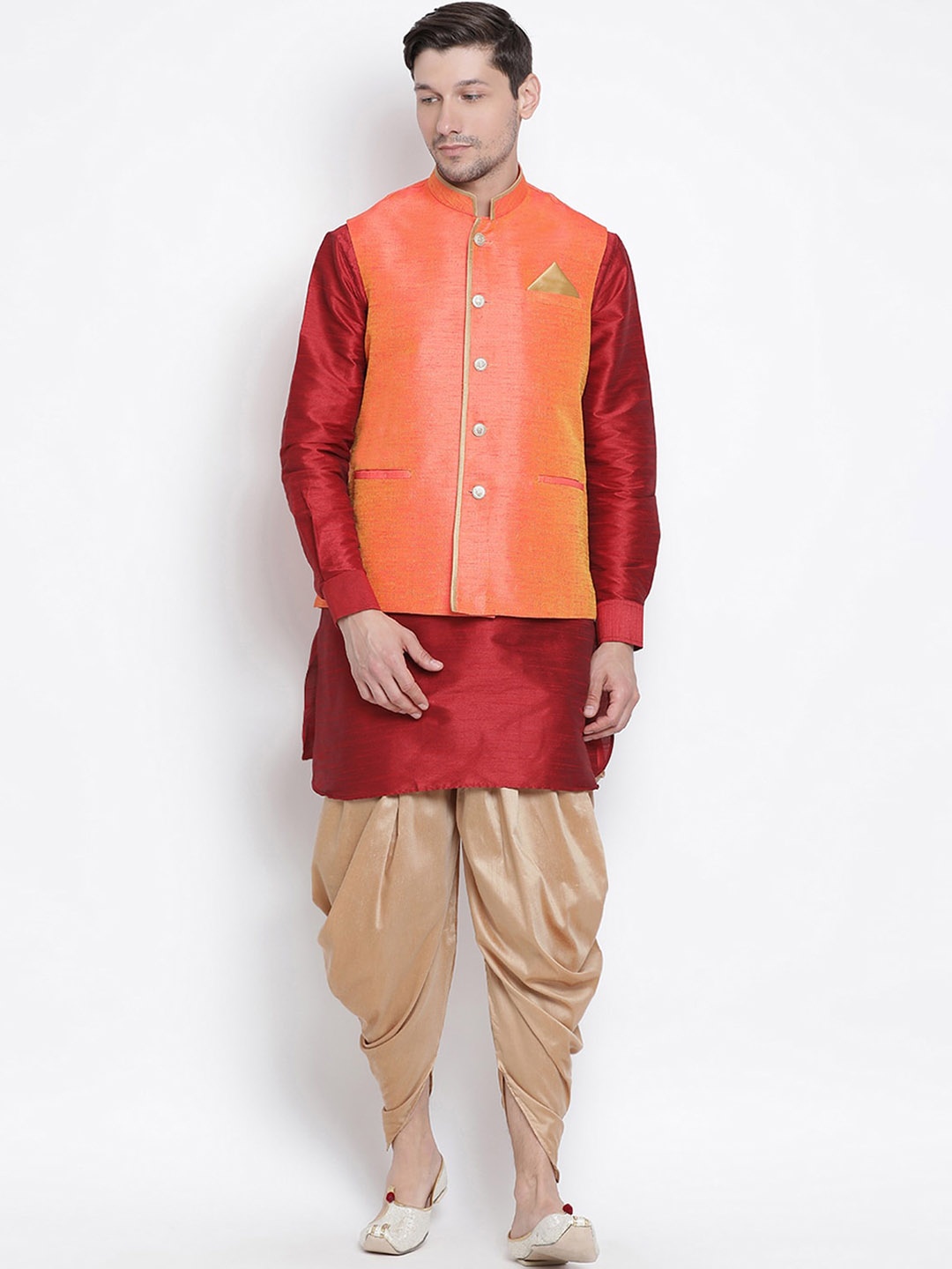 

VASTRAMAY Men Maroon Kurta with Dhoti Pants