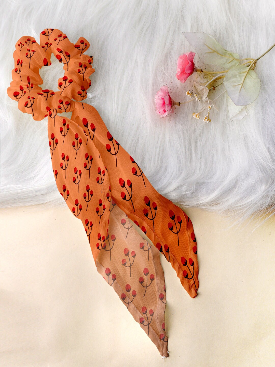 

Ferosh Women Orange Ponytail Holders
