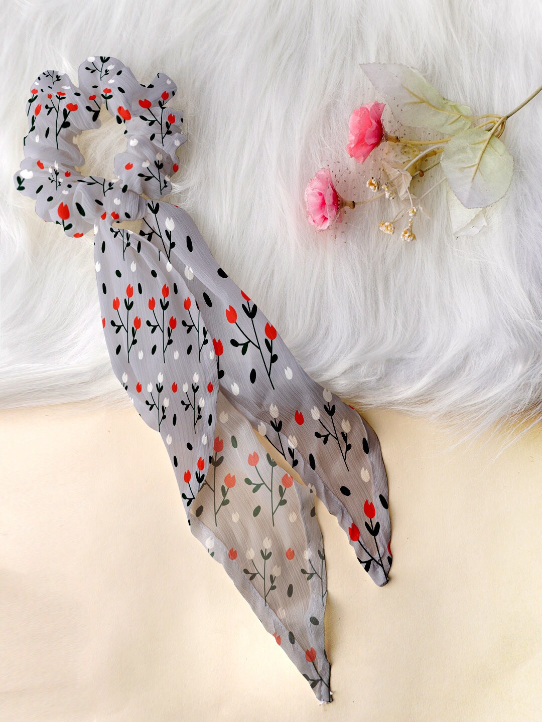 

Ferosh Women Grey & Orange Autumn Printed Scarf Ponytail Holders