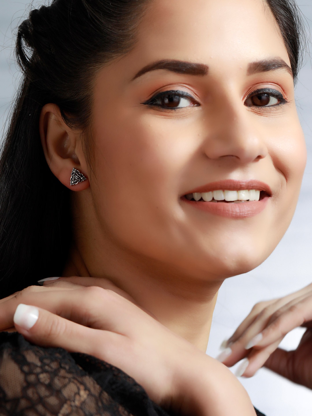 

SHEER by Priyaasi Silver-Toned 92.5 Sterling Silver Triangular Studs Earrings