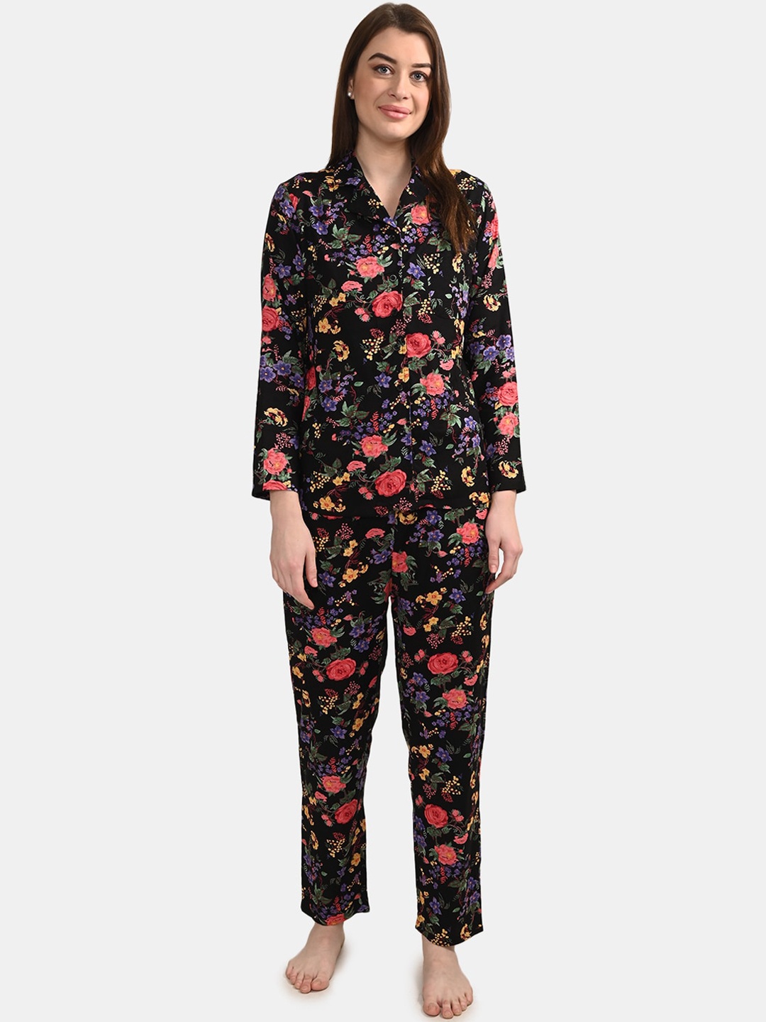 

BuckleUp Women Black Floral Printed Night Suits