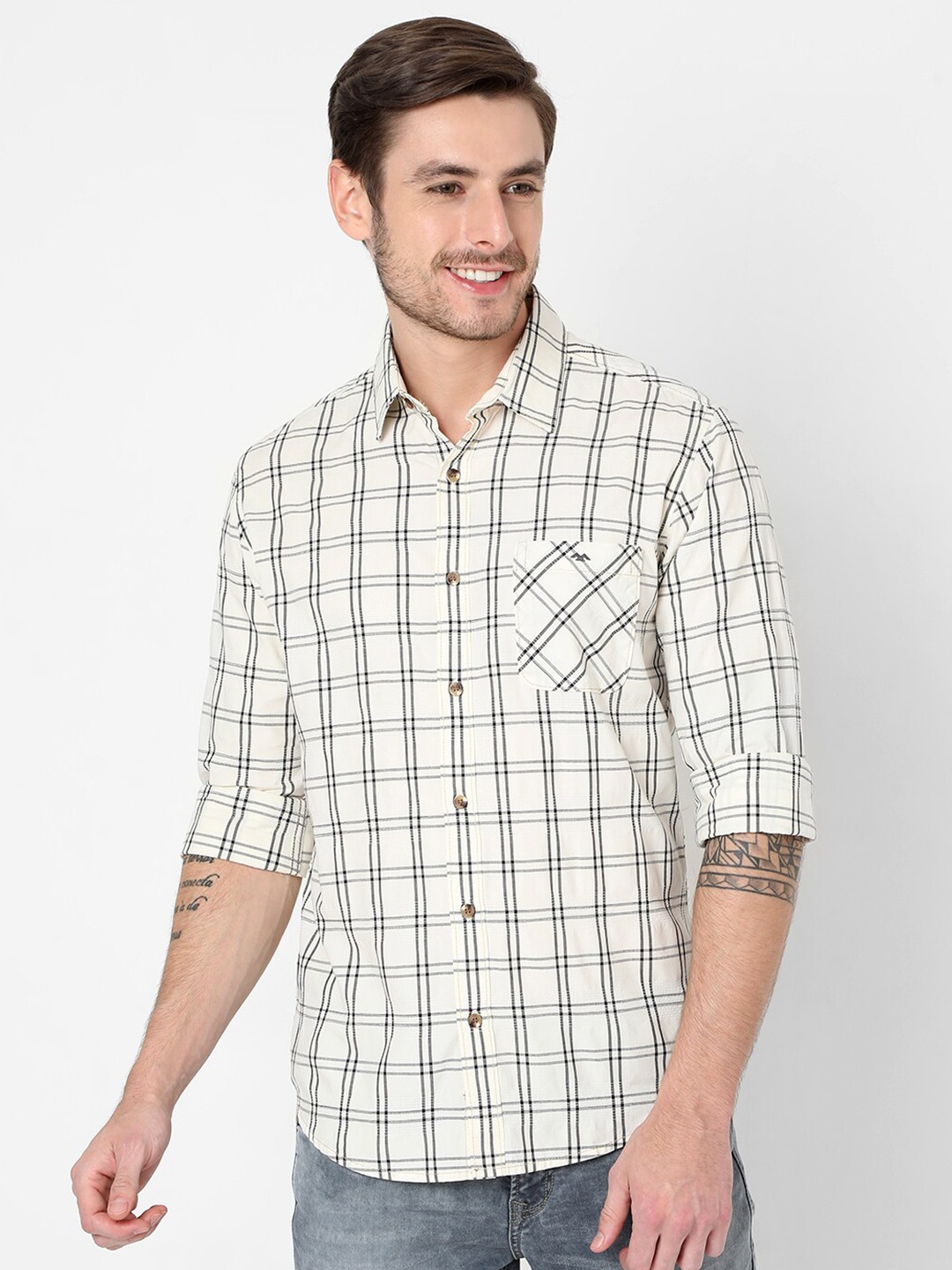 

Mufti Men Beige Checked Slim Fit Pure Cotton Casual Shirt
