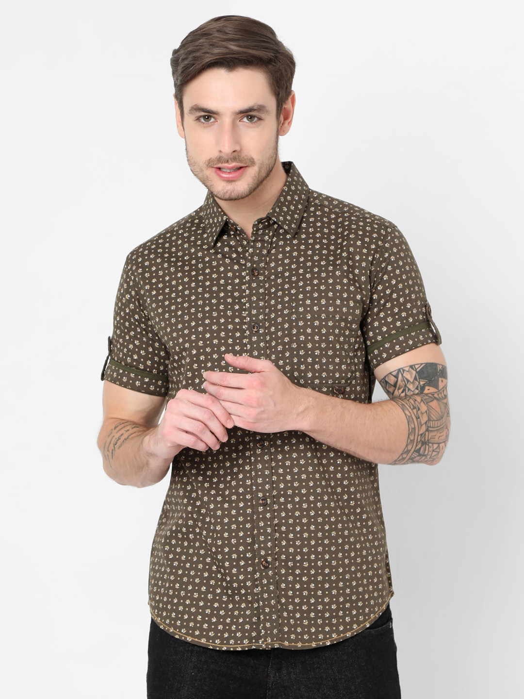 

Mufti Men Olive Green Slim Fit Printed Casual Shirt