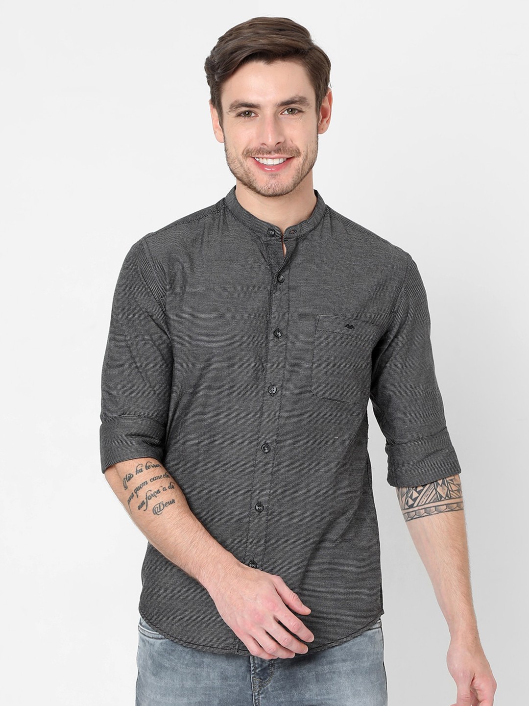 

Mufti Men Black Slim Fit Horizontal Stripes Striped Casual Shirt