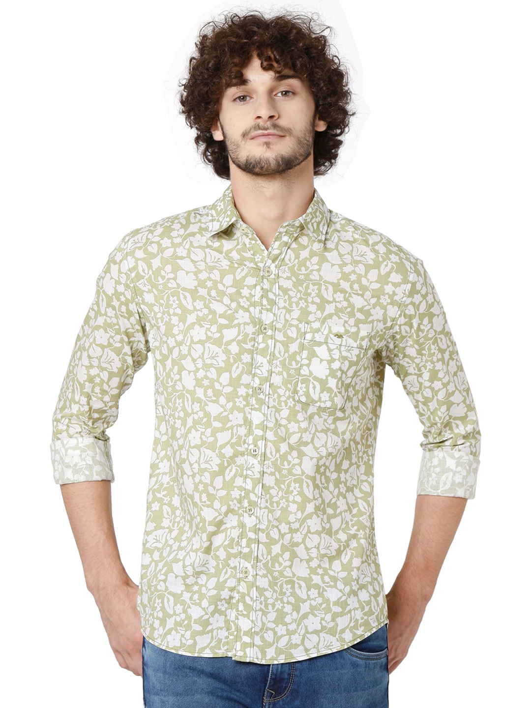 

Mufti Men Green Slim Fit Floral Printed Cotton Casual Shirt
