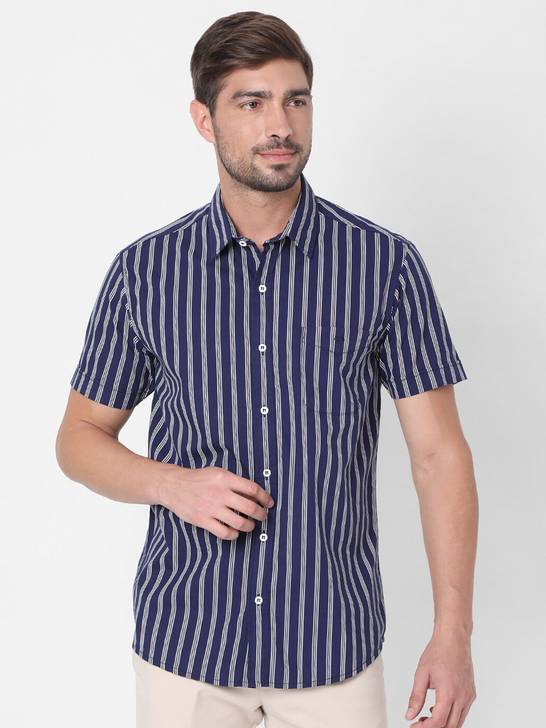 

Mufti Men Navy Blue Slim Fit Striped Casual Shirt