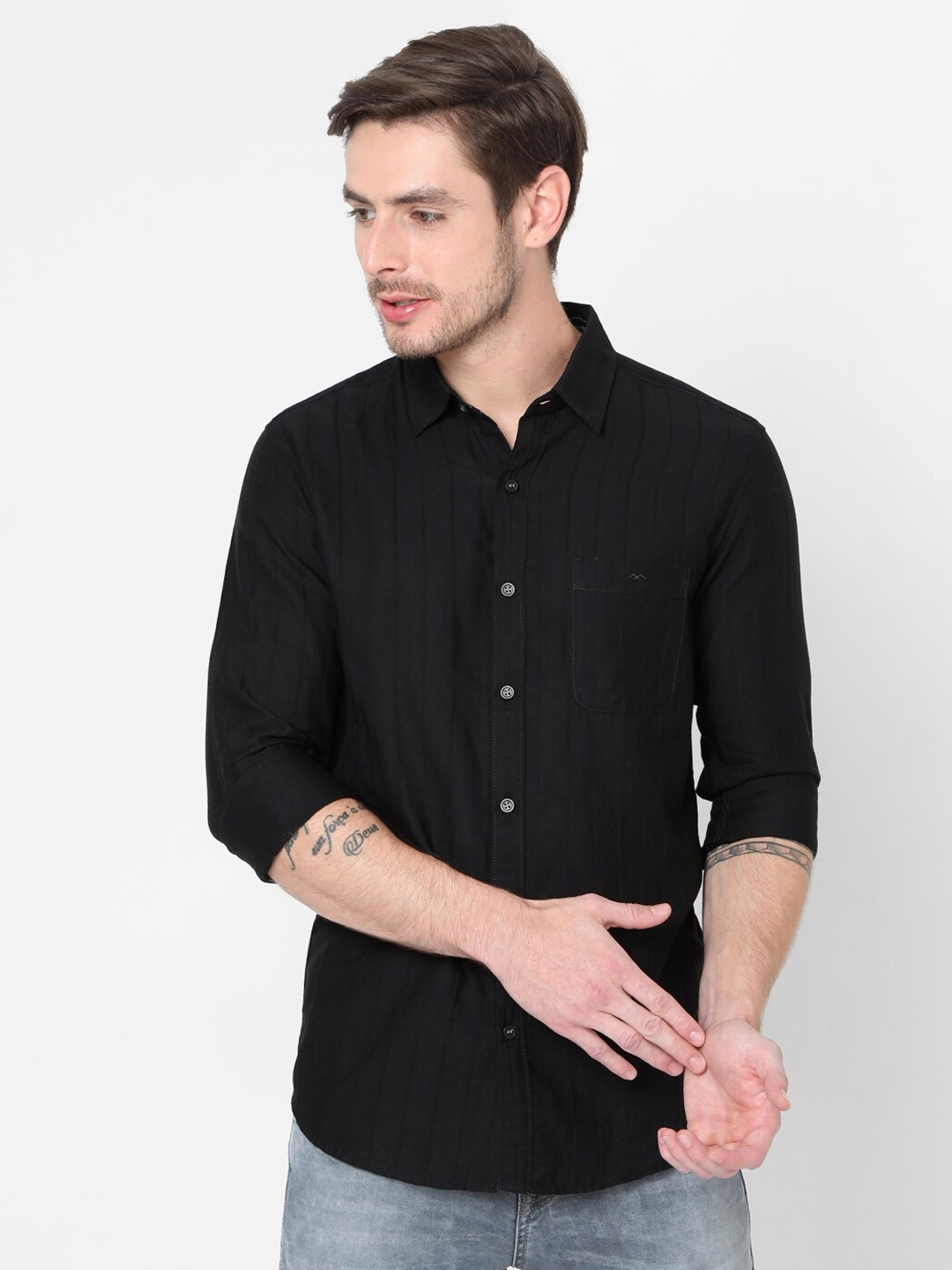 

Mufti Men Black Slim Fit Striped Casual Shirt