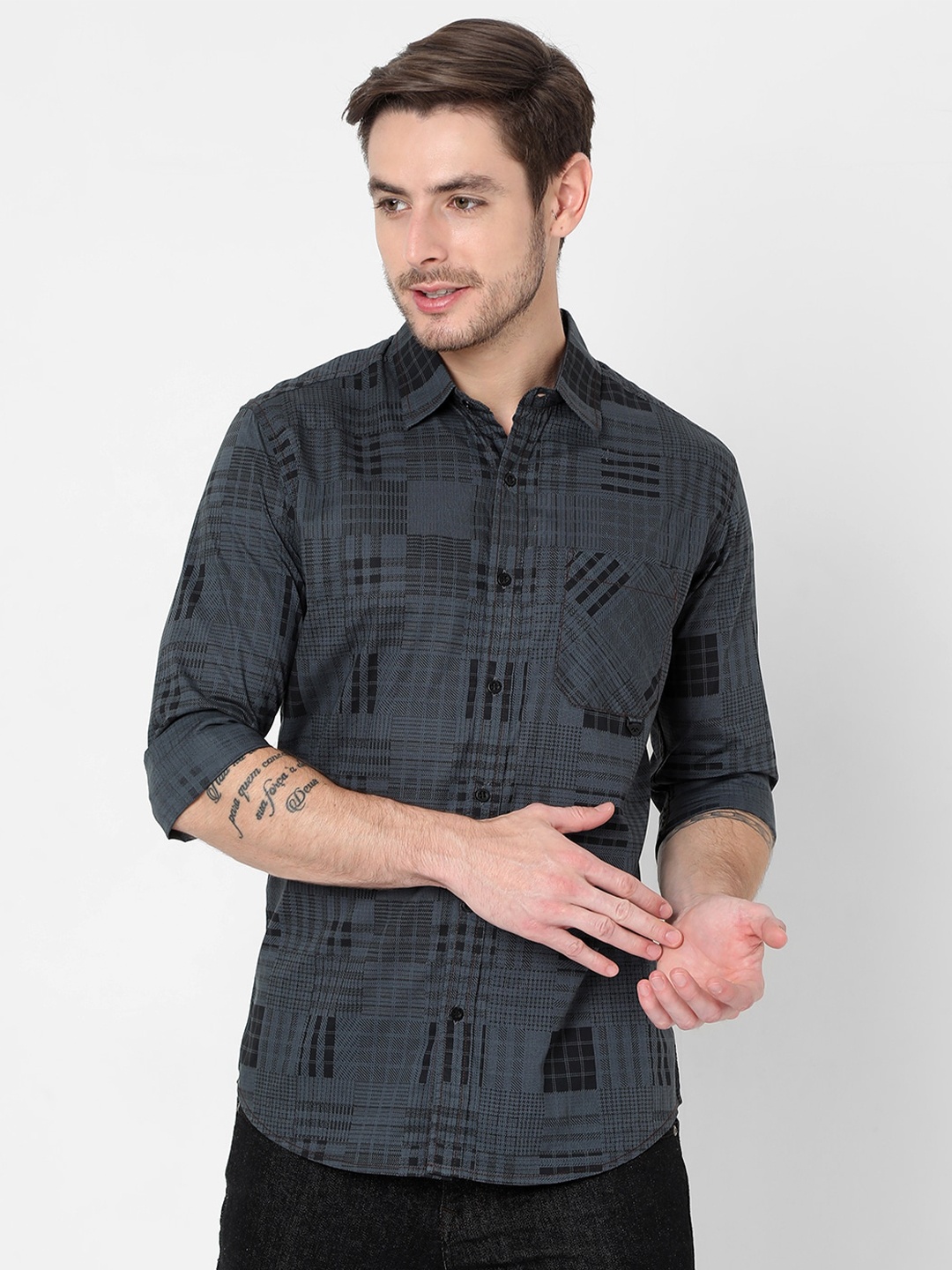 

Mufti Men Black Slim Fit Printed Cotton Casual Shirt