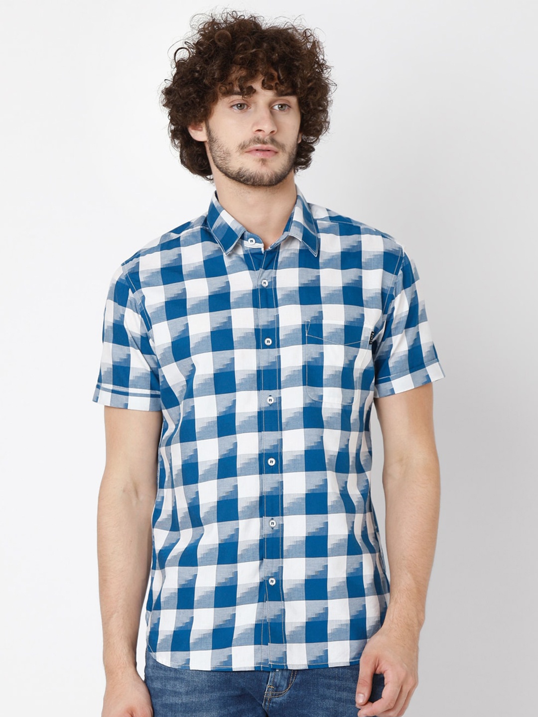 

Mufti Men White & Blue Slim Fit Checks Printed Cotton Casual Shirt