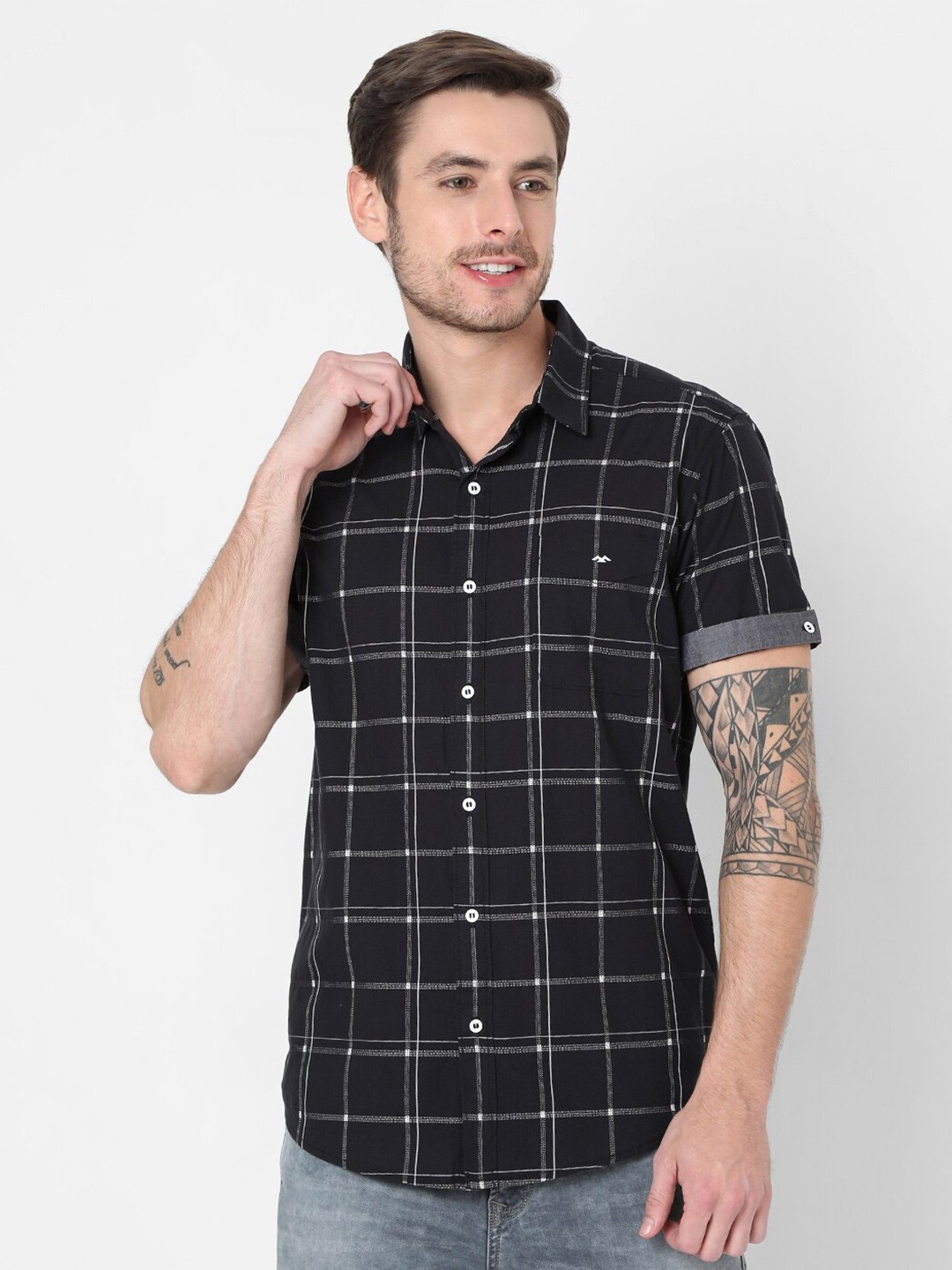 

Mufti Men Black Slim Fit Windowpane Checks Cotton Casual Shirt