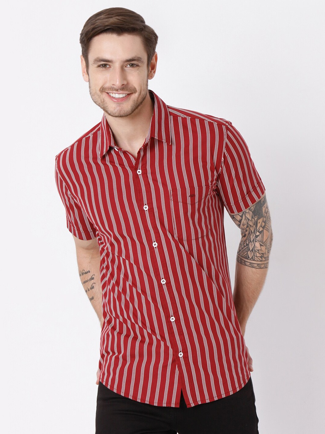 

Mufti Men Red Slim Fit Striped Pure Cotton Casual Shirt