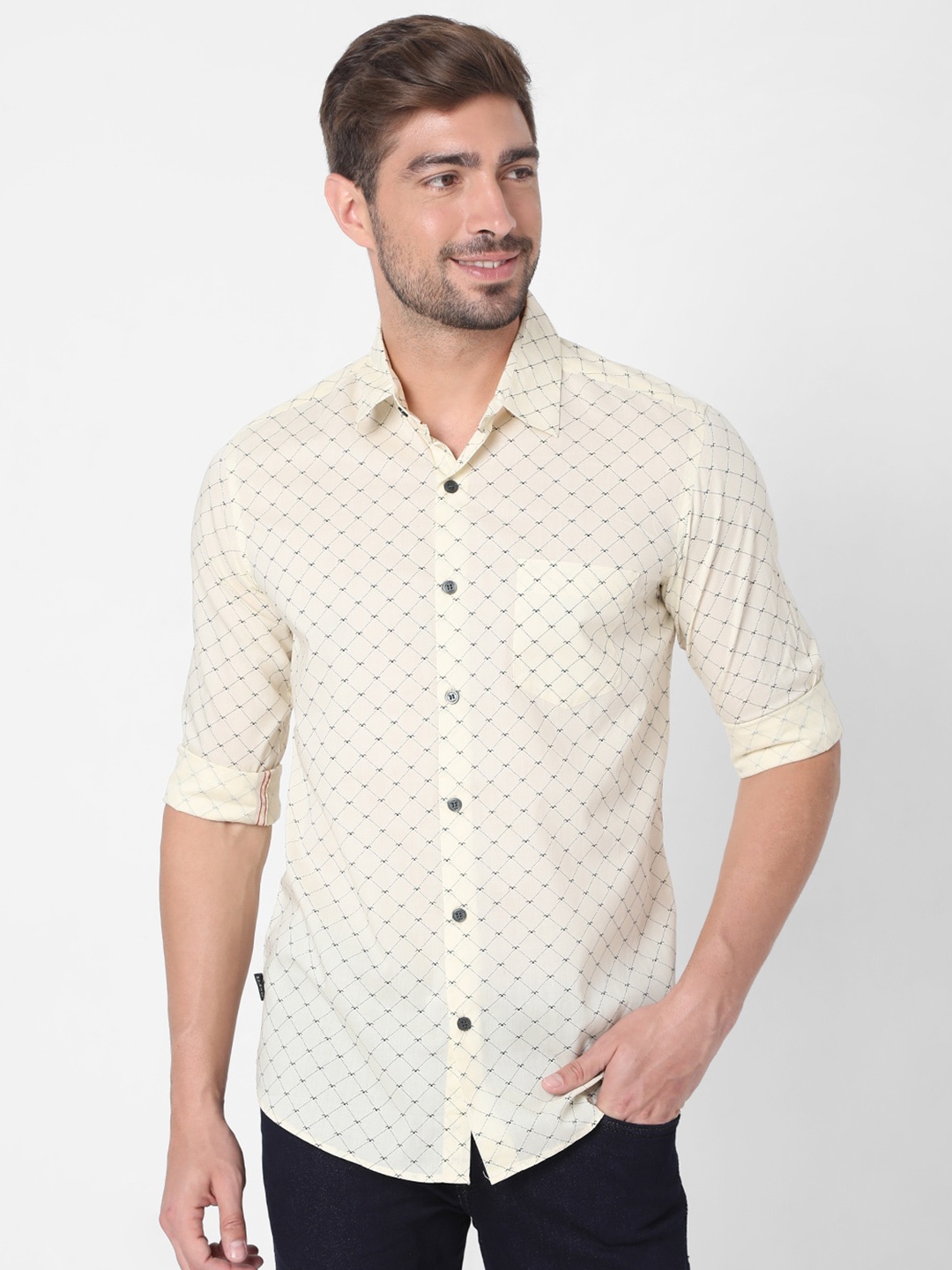 

Mufti Men Yellow Slim Fit Printed Pure Cotton Casual Shirt
