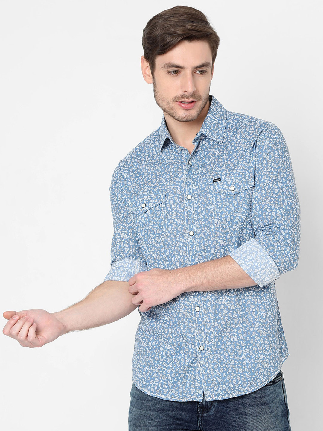 

Mufti Men Blue Slim Fit Ditsy Floral Printed Cotton Casual Shirt