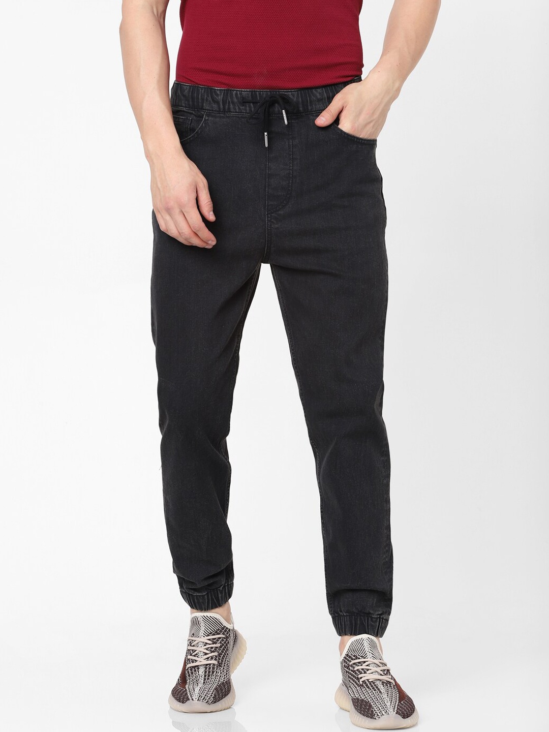 

Celio Men Black Jogger Stretchable Jeans