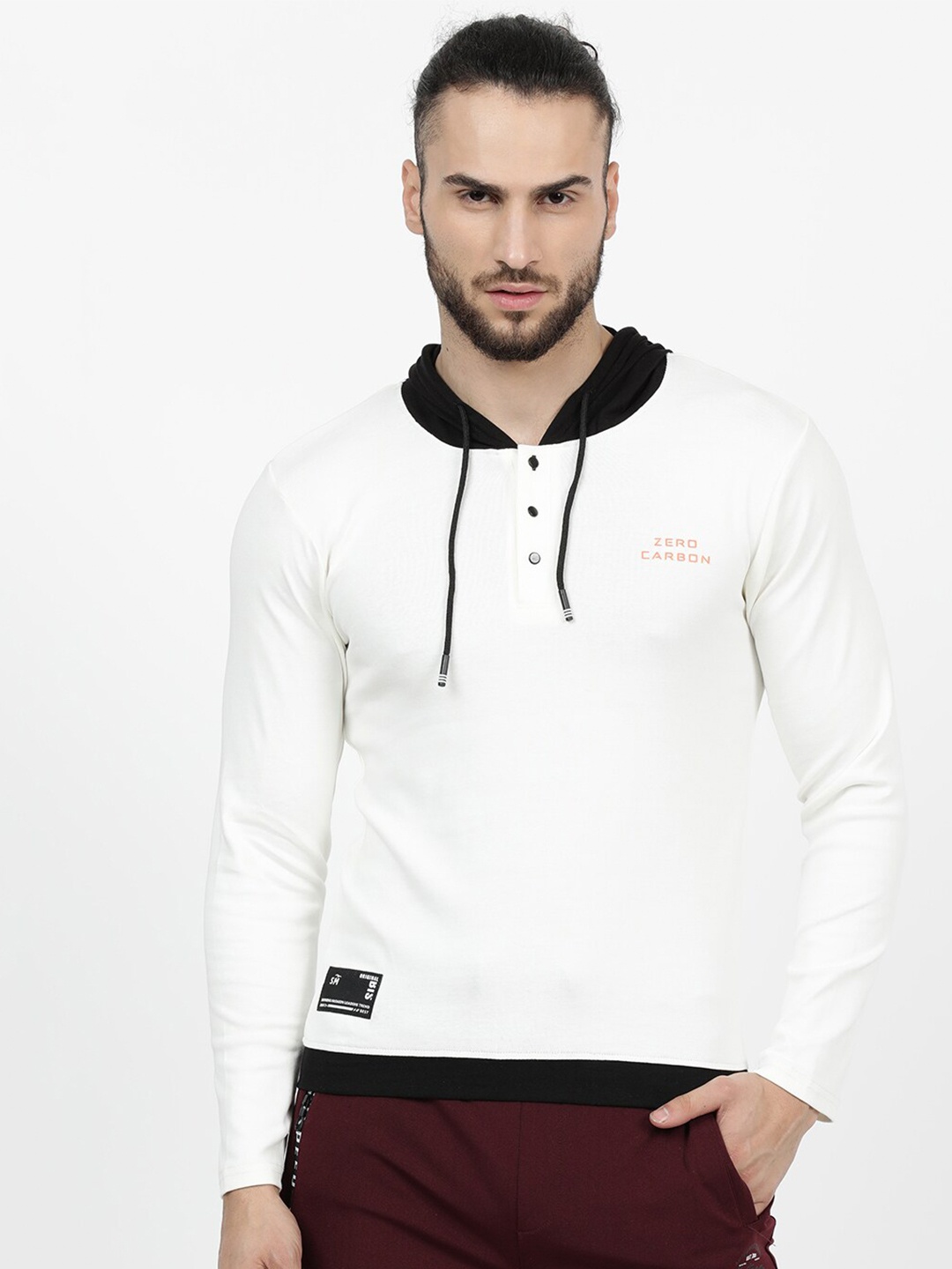

V2 Value & Variety Men White Solid Hooded T-shirt