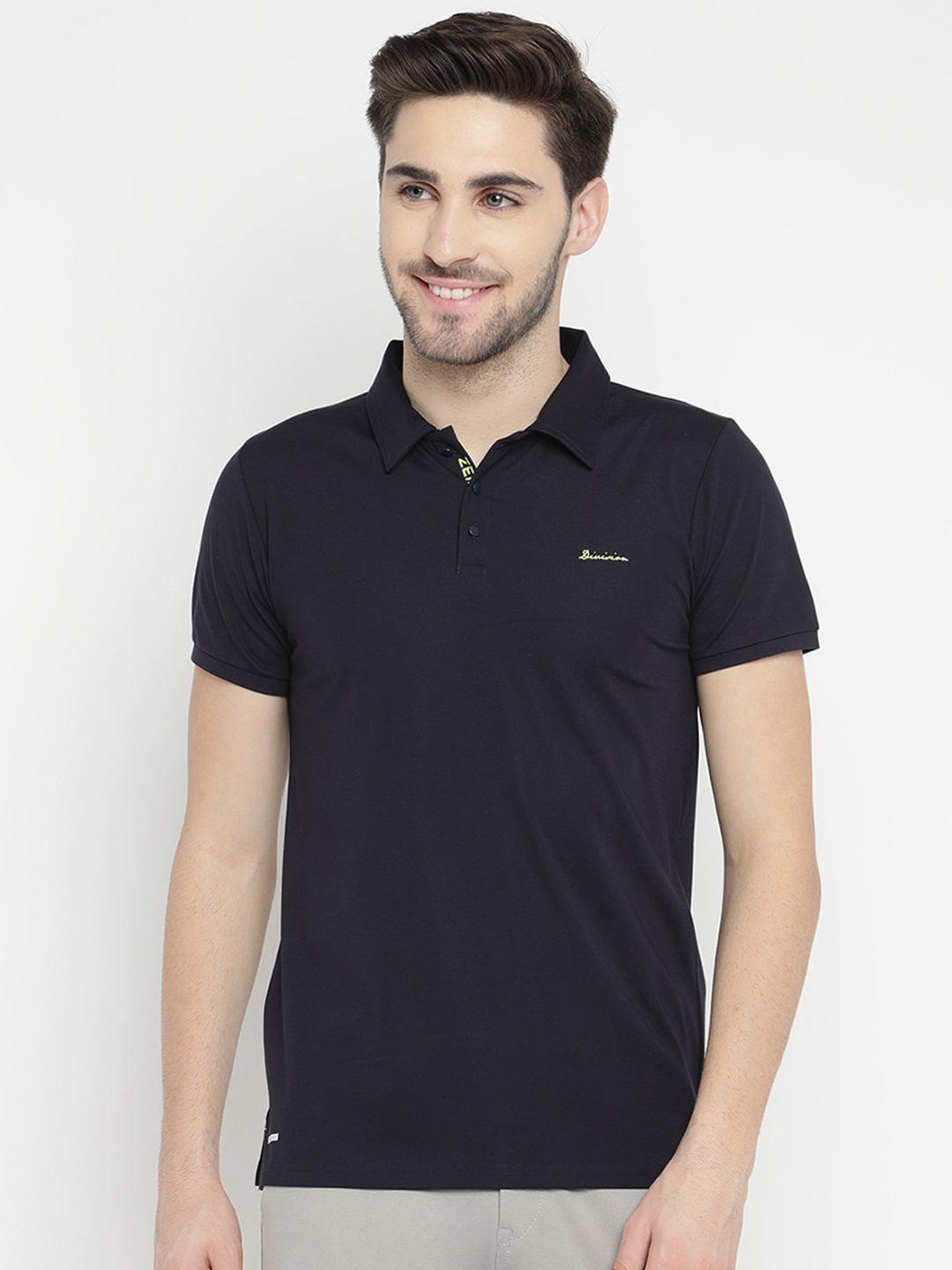 

V2 Value & Variety Men Navy Blue Polo Collar T-shirt