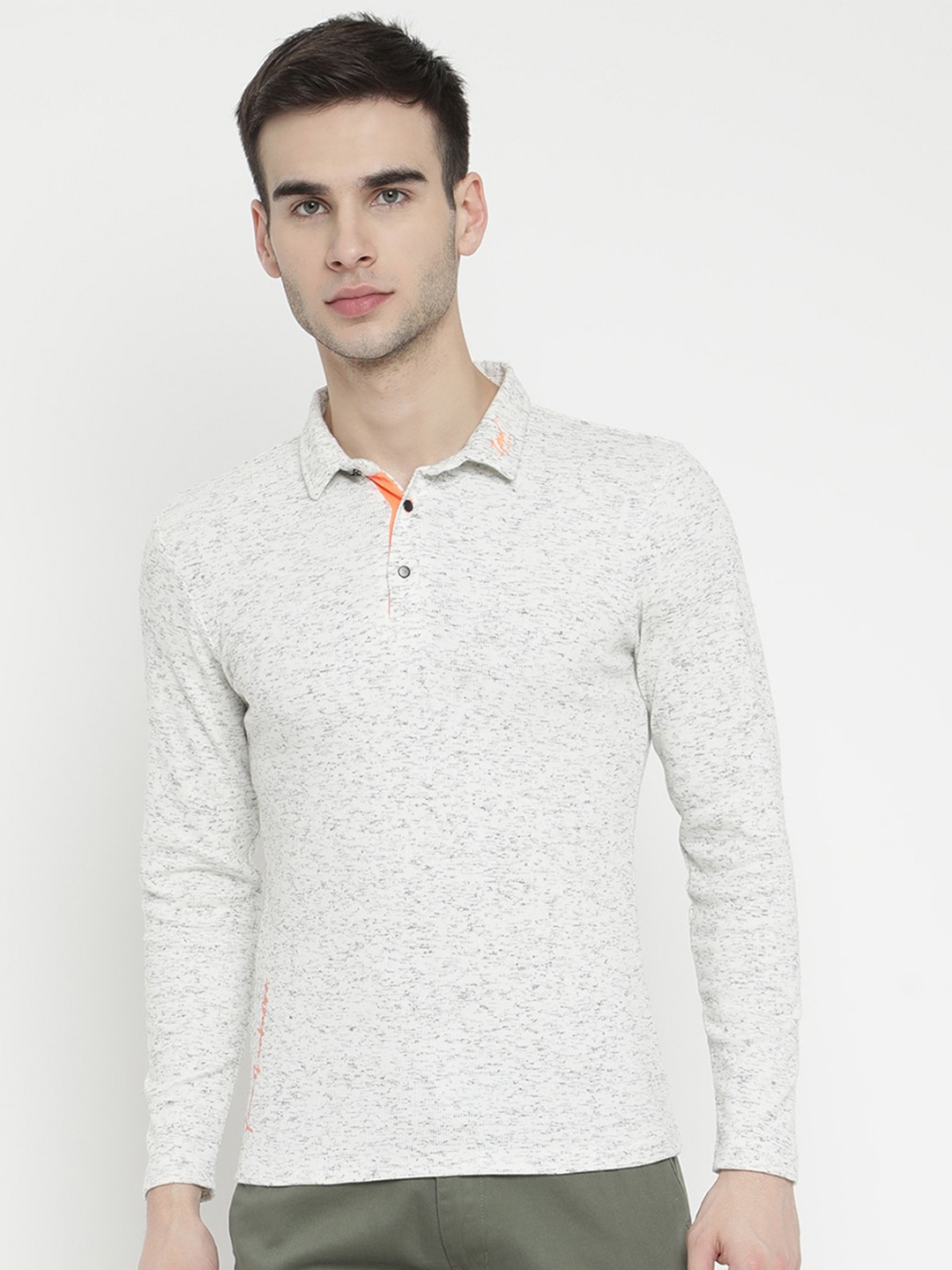 

V2 Value & Variety Men Beige Self Design Regular Fit Cotton Polo Collar T-shirt