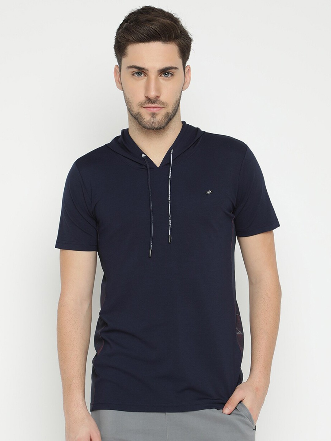 

V2 Value & Variety Men Navy Blue Hooded T-shirt