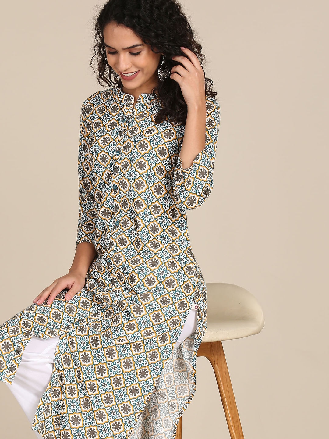 

Karigari Women Blue & Olive Green Ethnic Motifs Printed Kurta