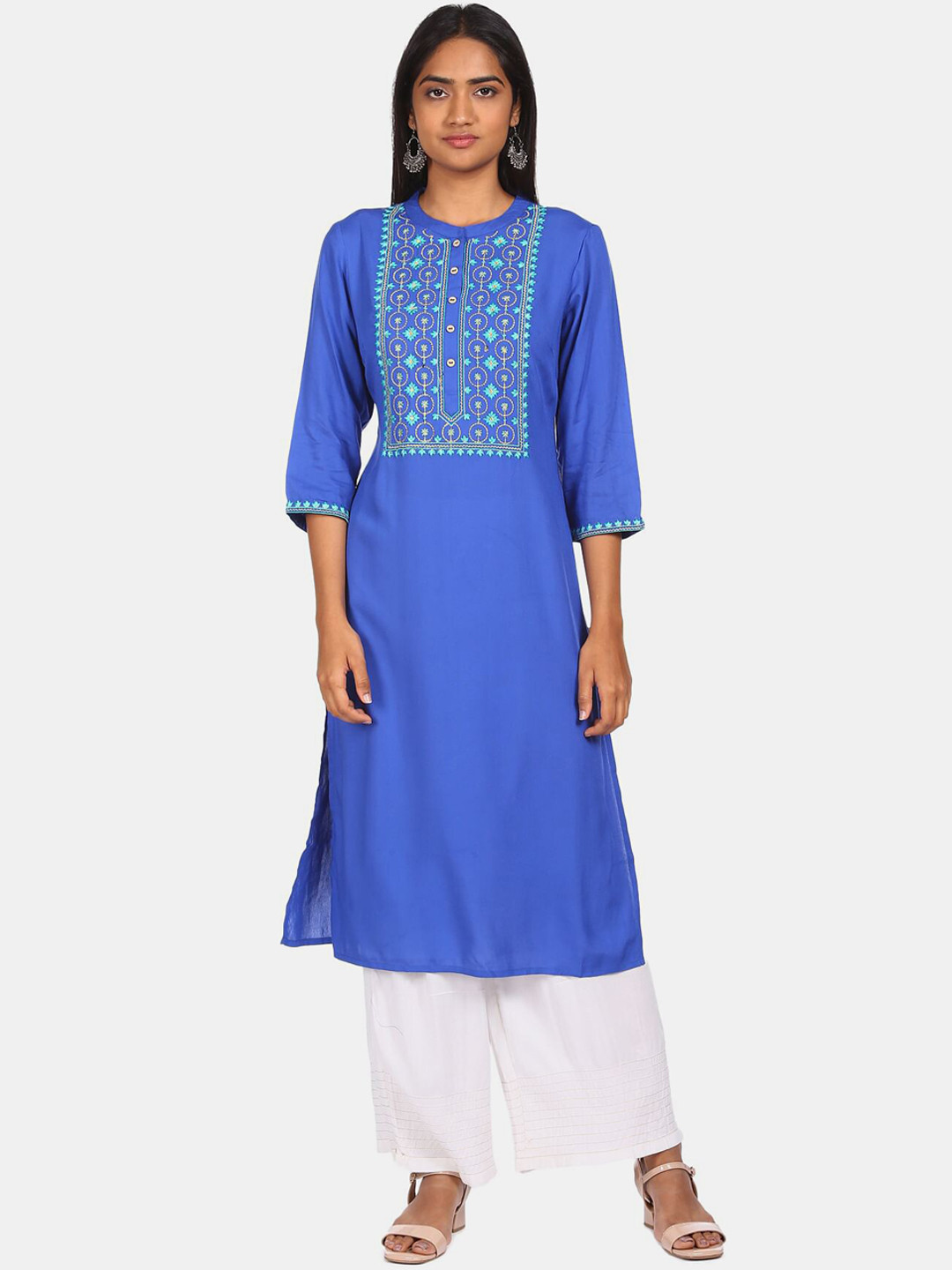 

Karigari Women Blue Ethnic Motifs Yoke Design Thread Work Kurta