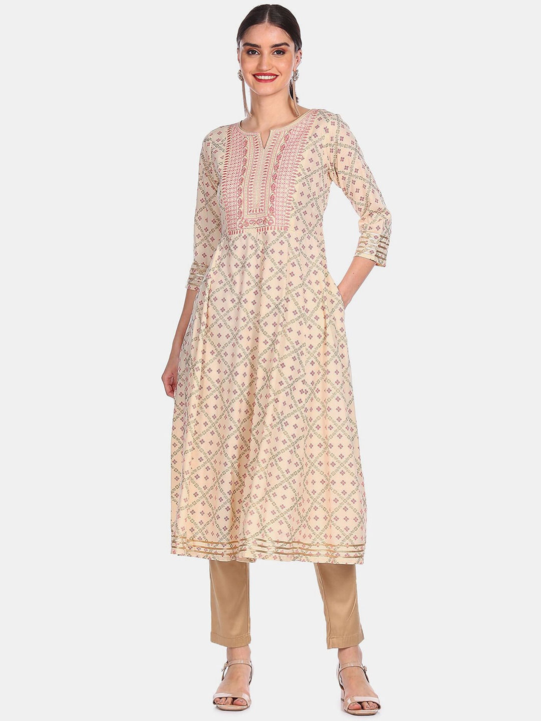 

Anahi Women Beige Floral Printed Kurta