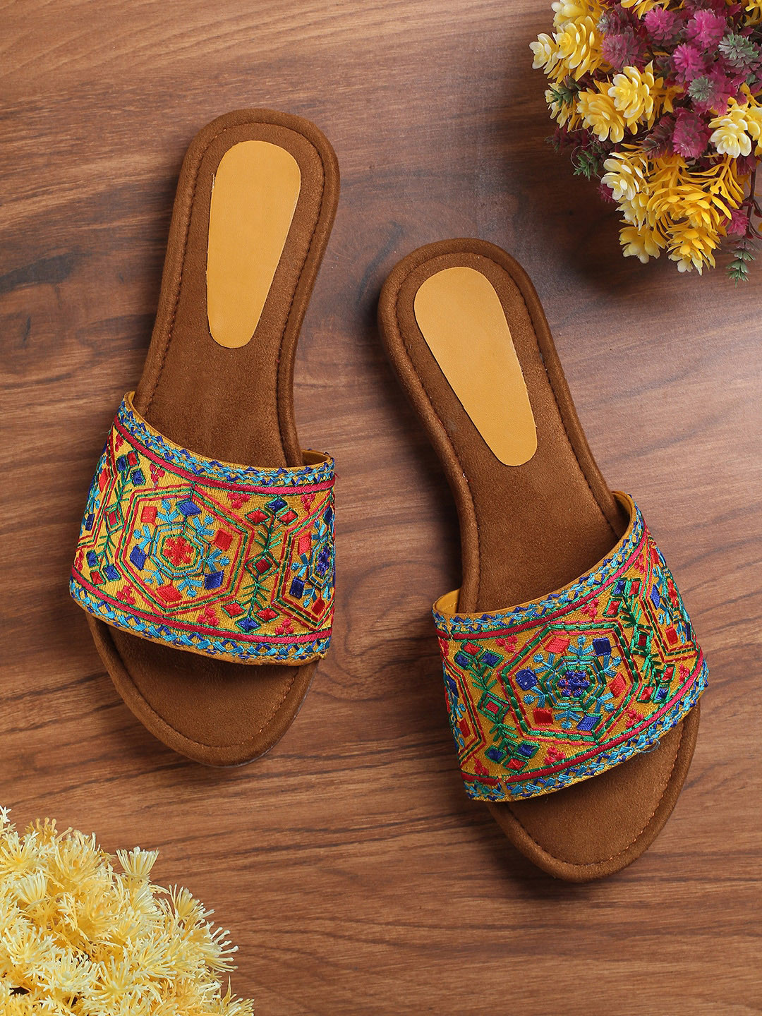 

HASTEN Women Multicoloured Embroidered Ethnic Open Toe Flats, Multi