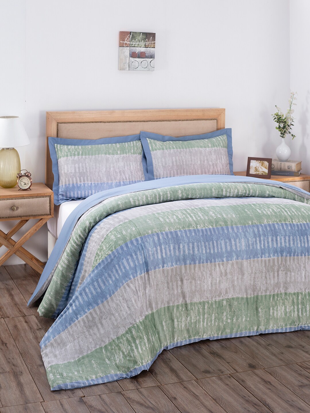 

MASPAR Blue & Grey Printed Pure Cotton 210 TC Double Duvet Cover With Pillow Covers