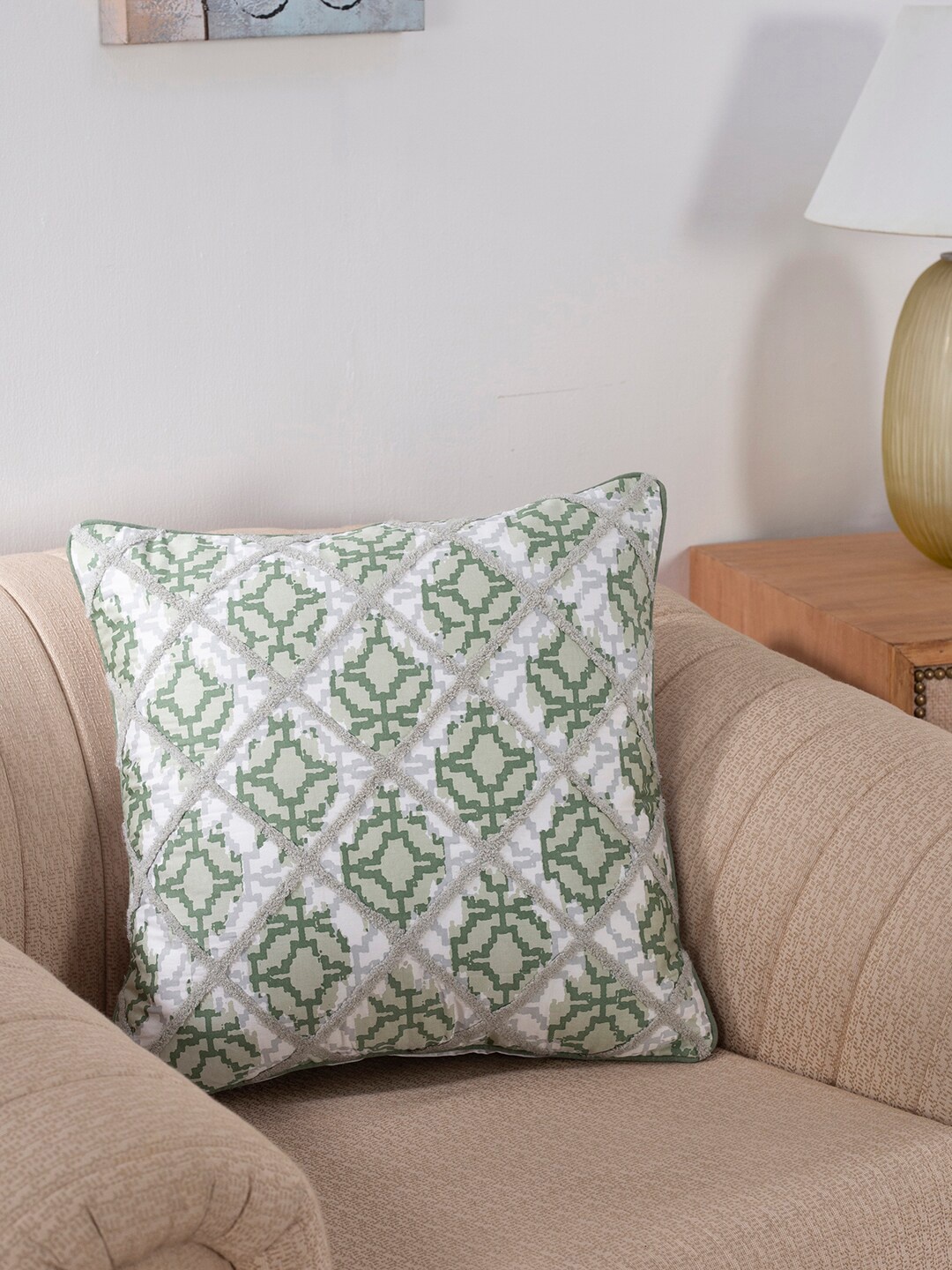 

MASPAR Green & White Ethnic Motifs Square Cushion Covers