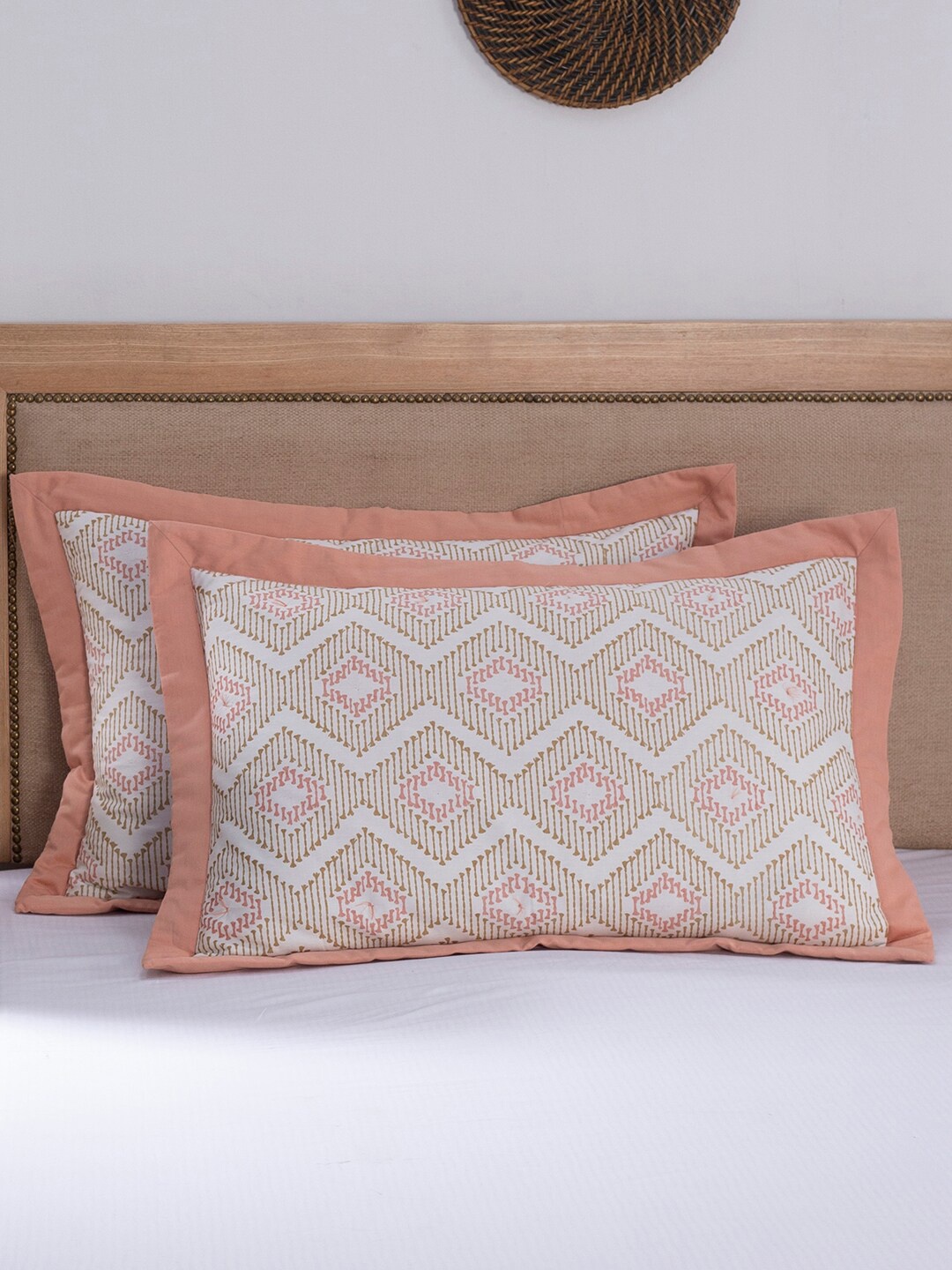 

MASPAR Set Of 2 Peach Printed Cotton 100 GSM Pillow Cover
