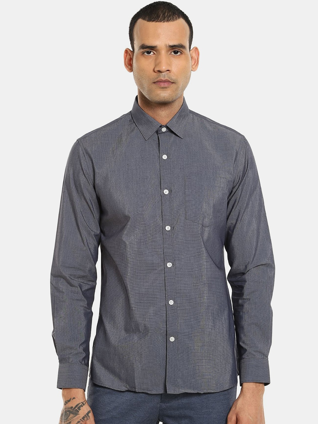 

Excalibur Men Grey Slim Fit Casual Shirt