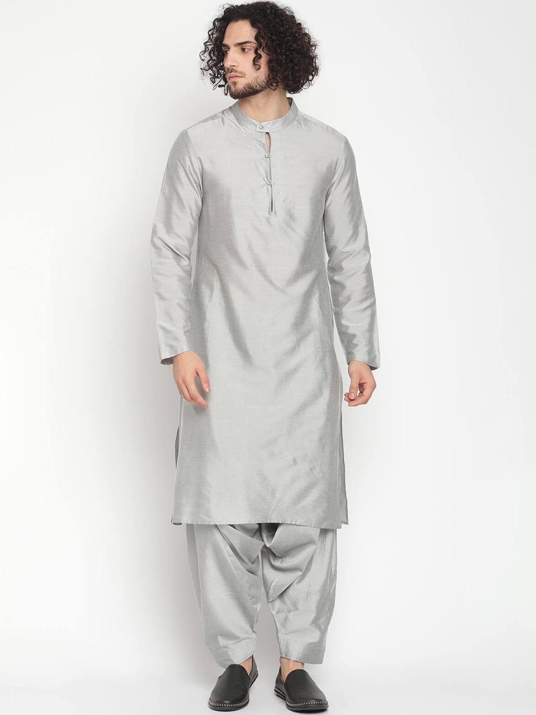 

Abhishti Extended Collar Banarasi Kurta With Afghani Salwar, Grey