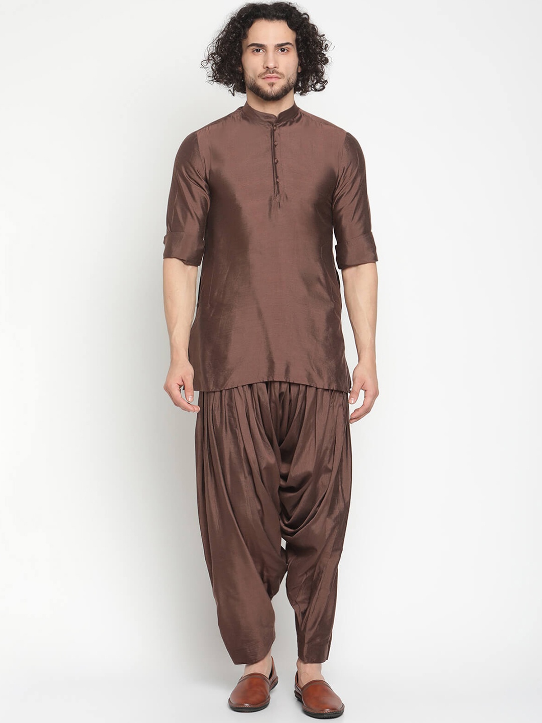 

Abhishti Banarasi Short Kurta Paired With Afghani Pants, Brown