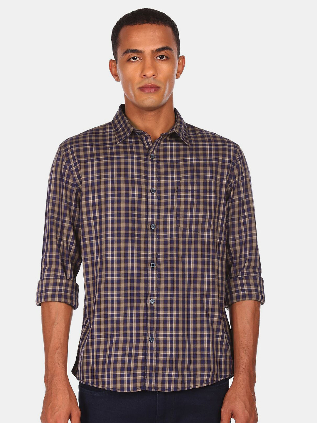 

Ruggers Men Navy Blue Checked Casual Shirt