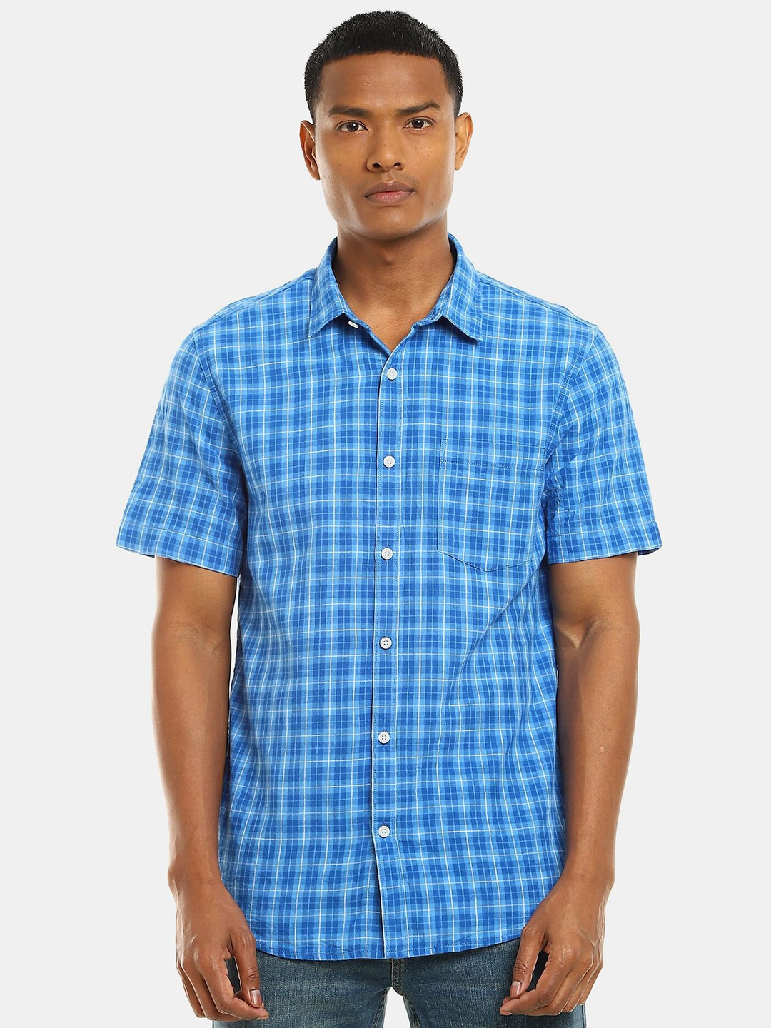 

Ruggers Men Blue Checked Casual Shirt