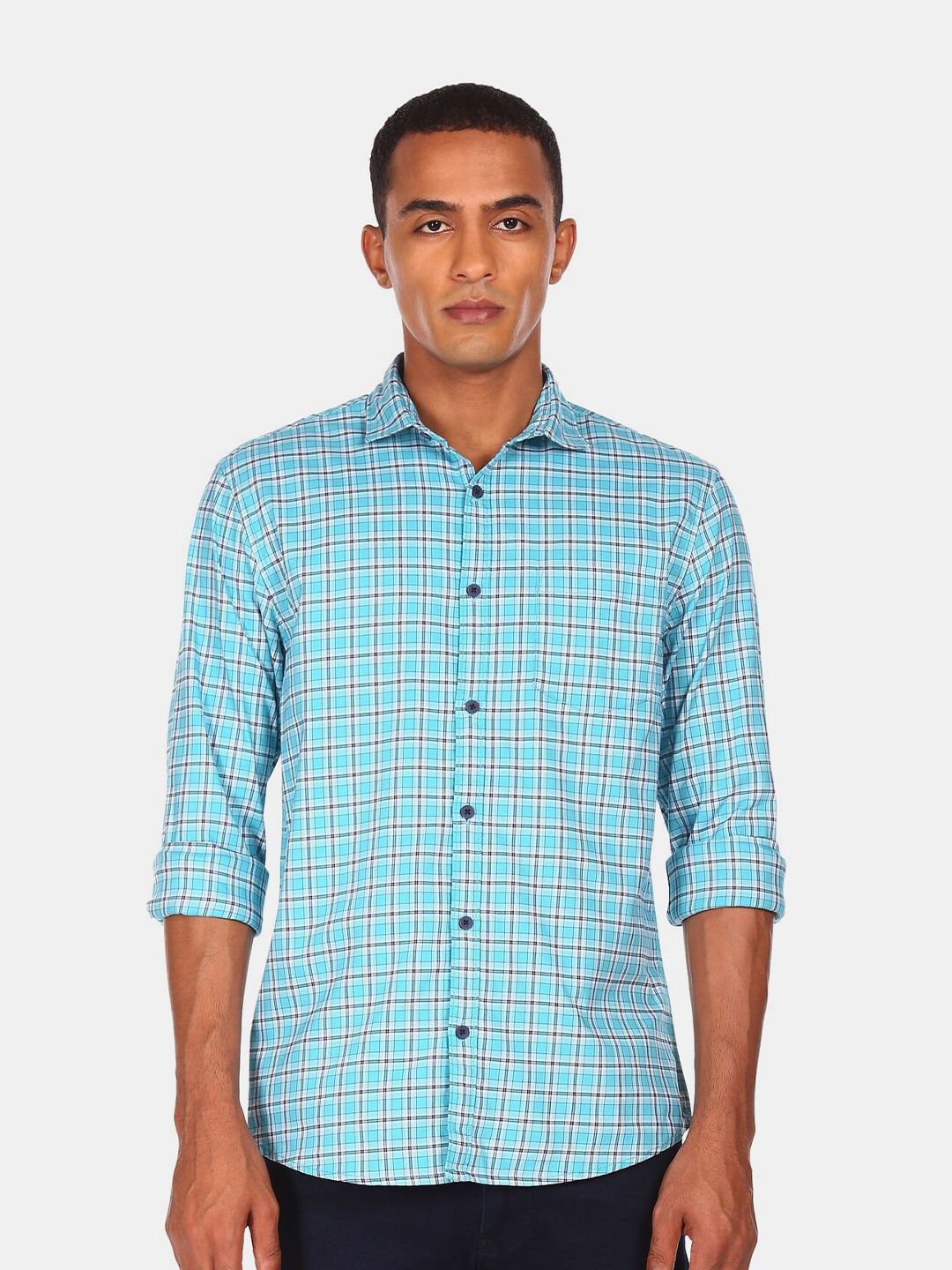 

Ruggers Men Blue Checked Casual Shirt