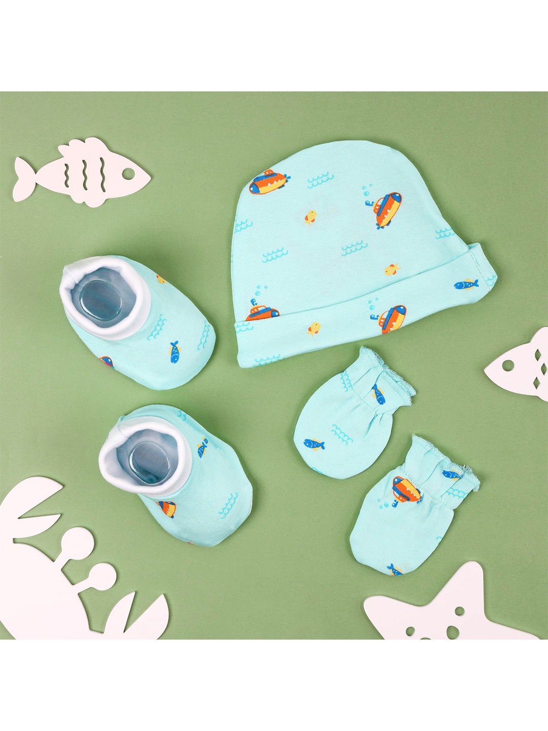 

KICKS & CRAWL Unisex Kids Blue Printed Pure Cotton Beanie With Mittens & Booties