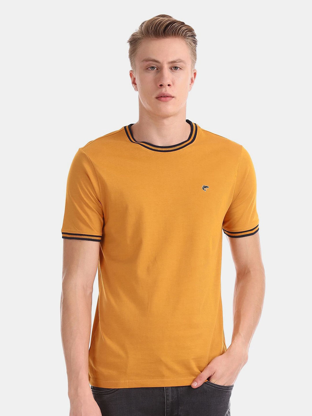 

Ruggers Men Yellow T-shirt