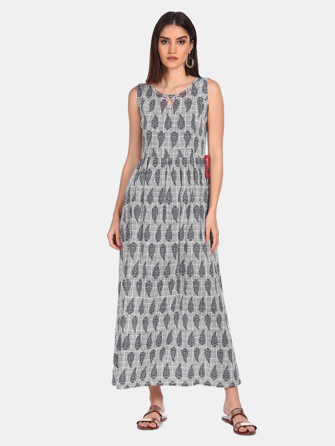 

Karigari Grey Ethnic Motifs Printed Fit & Flared Maxi Dress