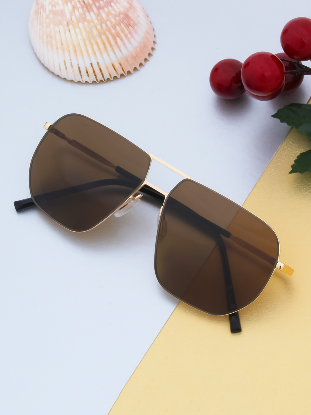 

Ted Smith Unisex Brown Lens & Gold-Toned Aviator Sunglasses with Polarised Lens AZURE_C4