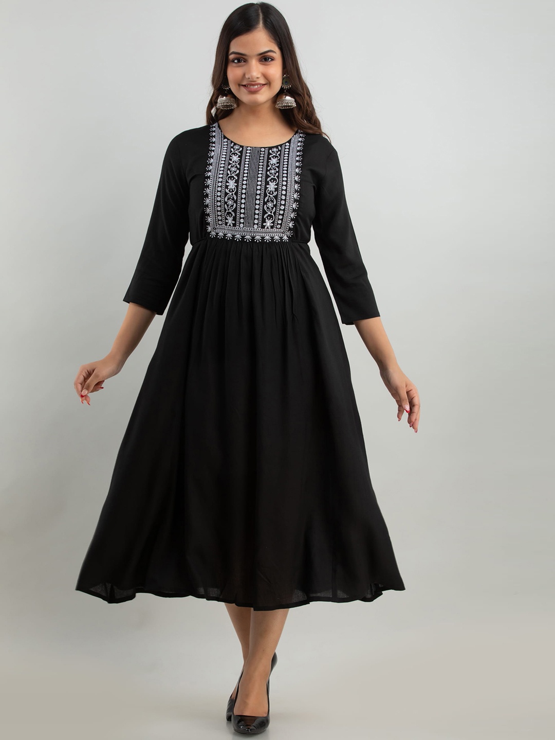 

Women Touch Women Black Geometric Yoke Design Thread Work Anarkali Kurta