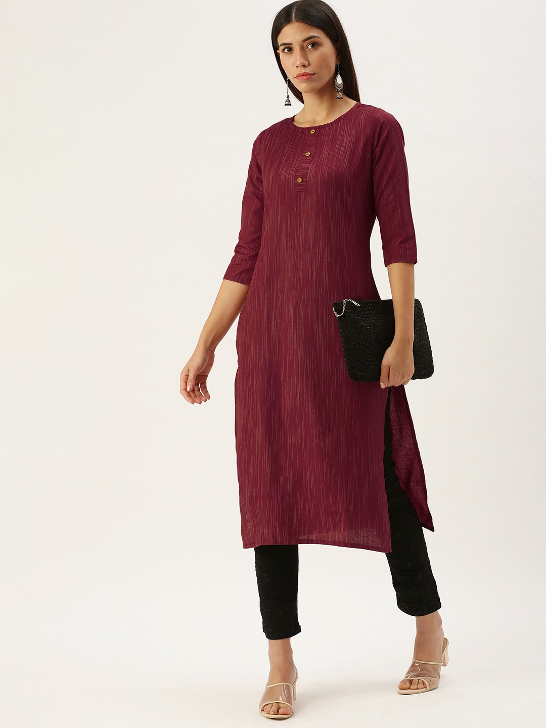 

Saanjh Maroon Self Striped Straight Kurti