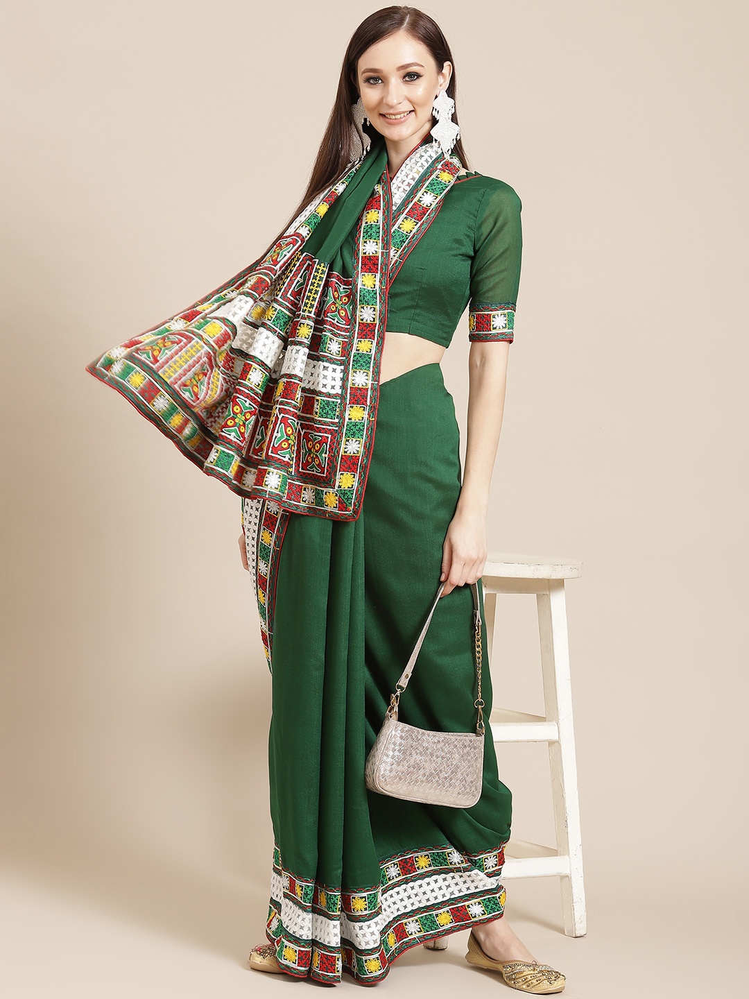 

SERONA FABRICS Women Green & White Embroidered Saree